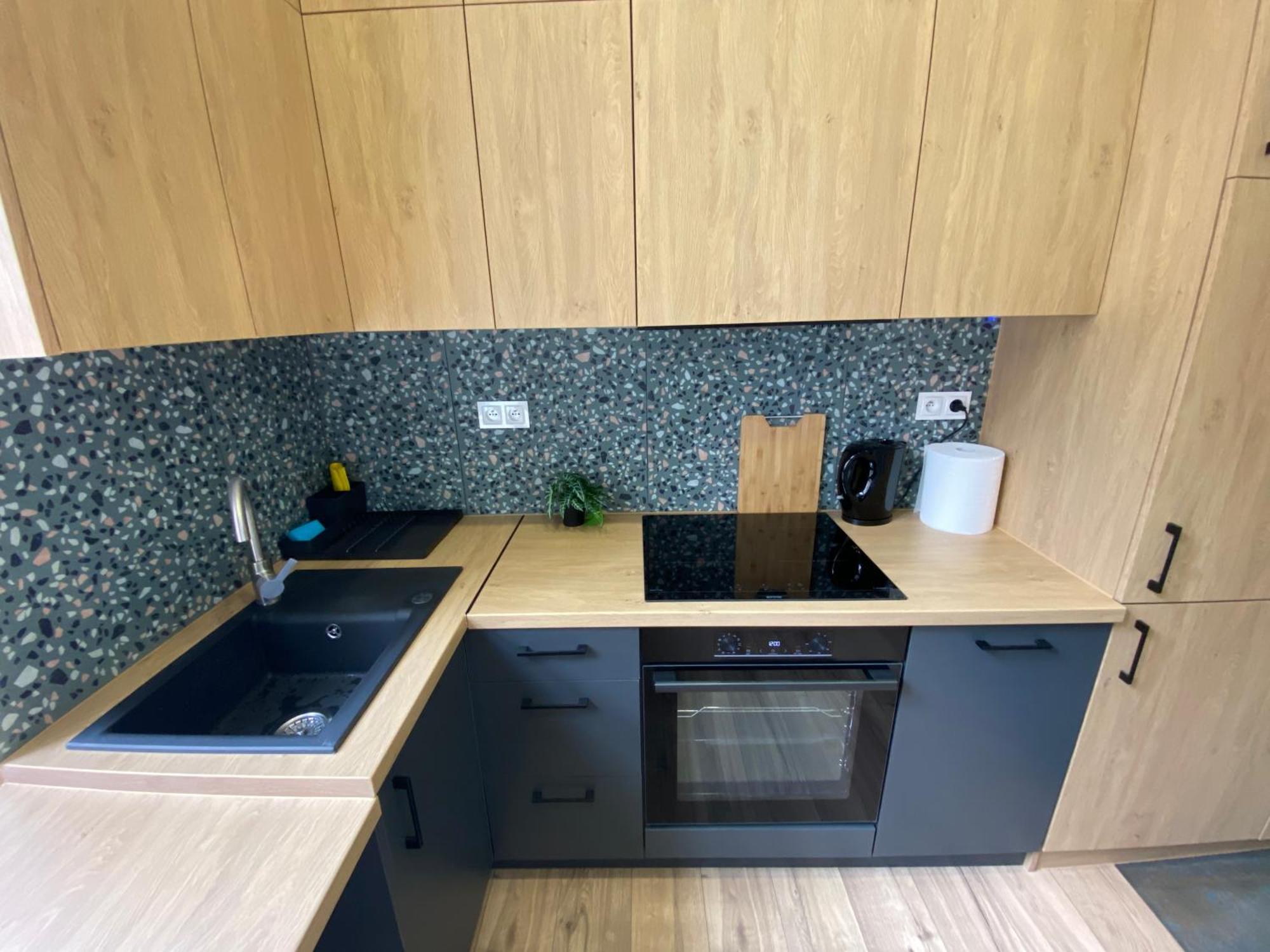 Apartament Mini Max เคียลเซ ภายนอก รูปภาพ